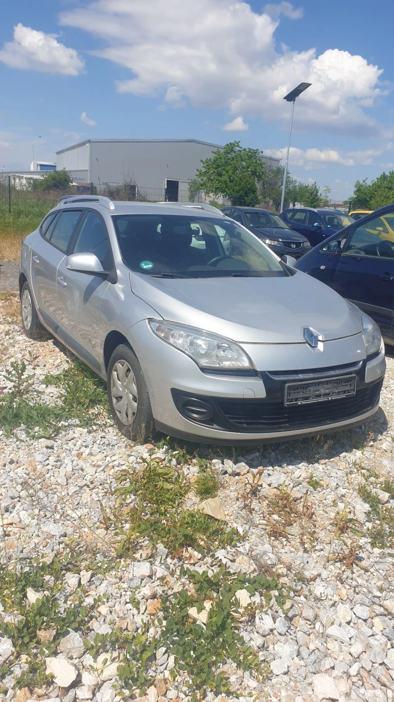 Renault Megane 1.5 DCi - 1700 € / 3324.91 лв. - 84224870 1 | Car24.bg Renault Megane 1.5 DCi - 1700 € / 3324.91 лв. - 84224870 1