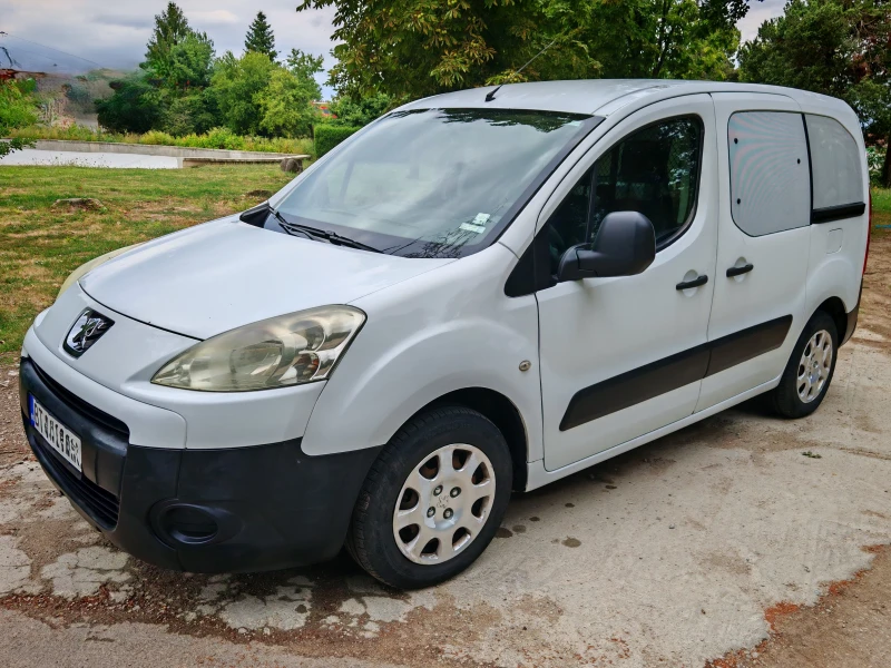Peugeot Partner 1.6HDi 2+ 1 места - 3299 € / 6452.28 лв. - 38952602 1 | Car24.bg Peugeot Partner 1.6HDi 2+ 1 места - 3299 € / 6452.28 лв. - 38952602 1