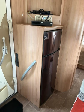 Кемпер Burstner Ixeo 734 | Auto.bg — изображение 10 Кемпер Burstner Ixeo 734 | Auto.bg — изображение 10