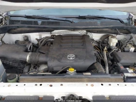 Toyota Tundra 5.7L V-8 DOHC, VVT, 381HP 4X4 Drive - 40600 лв. / 20758.45 € - 64631069 15 | Car24.bg Toyota Tundra 5.7L V-8 DOHC, VVT, 381HP 4X4 Drive - 40600 лв. / 20758.45 € - 64631069 15