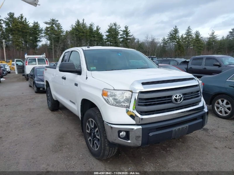 Toyota Tundra 5.7L V-8 DOHC, VVT, 381HP 4X4 Drive - 40600 лв. / 20758.45 € - 64631069 1 | Car24.bg Toyota Tundra 5.7L V-8 DOHC, VVT, 381HP 4X4 Drive - 40600 лв. / 20758.45 € - 64631069 1