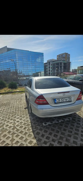 Mercedes-Benz C 220 - 3500 € / 6845.40 лв. - 62514343 4 | Car24.bg Mercedes-Benz C 220 - 3500 € / 6845.40 лв. - 62514343 4
