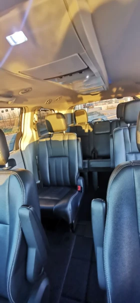 Chrysler Town and Country 3, 6 ново АГУ | Auto.bg — изображение 16 Chrysler Town and Country 3, 6 ново АГУ | Auto.bg — изображение 16