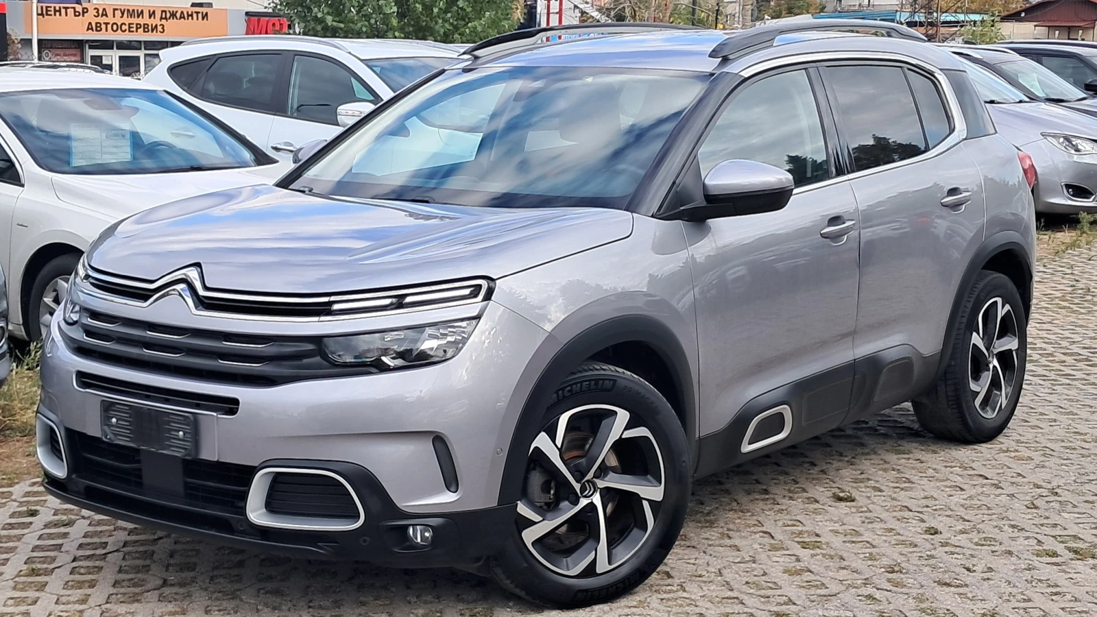 Citroen C5 Aircross FULL РЕАЛ КМ ИЗКЛЮЧИТЕЛН НОВ СЕРВ КНИЖ КАМЕРА КОЖА | Auto.bg — изображение 1 Citroen C5 Aircross FULL РЕАЛ КМ ИЗКЛЮЧИТЕЛН НОВ СЕРВ КНИЖ КАМЕРА КОЖА | Auto.bg — изображение 1
