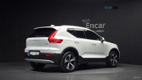Volvo XC40 B4 Ultra Bright* КОЖА* НАВИ* ПАНО* 360 | Auto.bg — изображение 2 Volvo XC40 B4 Ultra Bright* КОЖА* НАВИ* ПАНО* 360 | Auto.bg — изображение 2