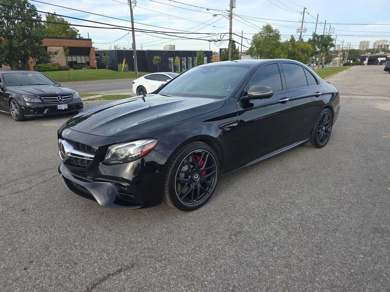 Mercedes-Benz E 63 AMG S * CARFAX * ОПЦИЯ ЗА ФИНАНСИРАНЕ | Auto.bg — изображение 1 Mercedes-Benz E 63 AMG S * CARFAX * ОПЦИЯ ЗА ФИНАНСИРАНЕ | Auto.bg — изображение 1