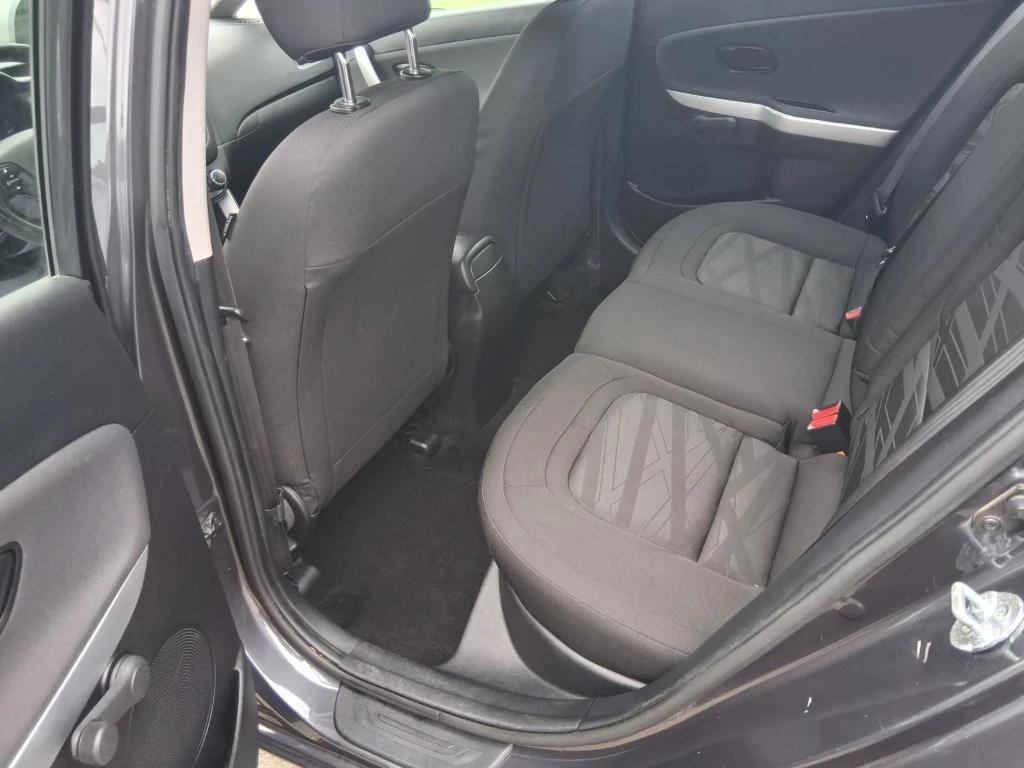 Kia Ceed  - изображение 9 | Auto.bg Kia Ceed  - изображение 9