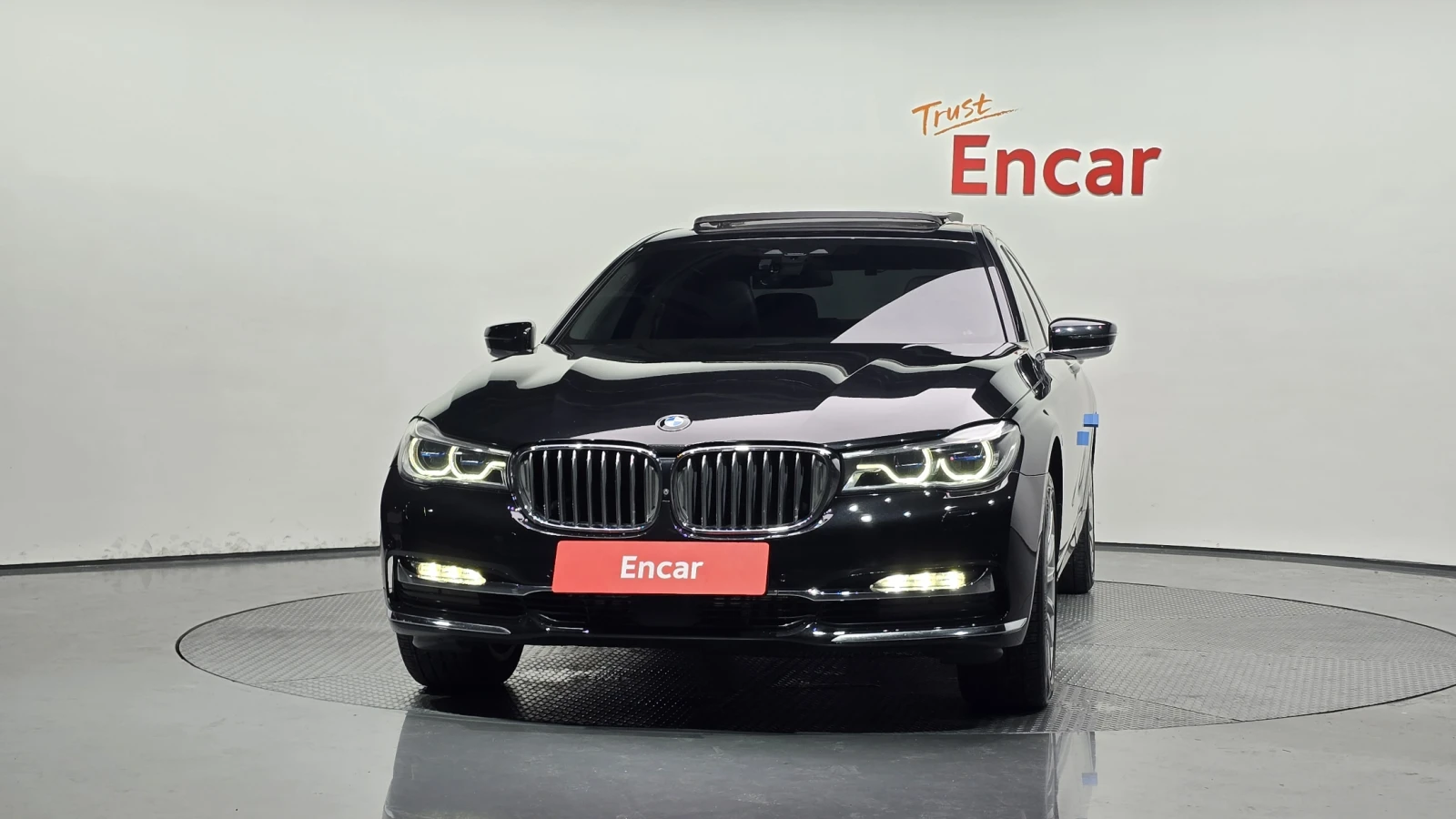 BMW 740 LONG* HUD* DIS* 360* МАСАЖ* ОБДУХ* SOFT-CLOSE* 2xT | Auto.bg — изображение 1 BMW 740 LONG* HUD* DIS* 360* МАСАЖ* ОБДУХ* SOFT-CLOSE* 2xT | Auto.bg — изображение 1