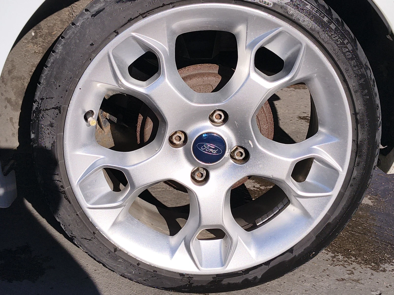 Ford Fiesta 1, 6 TDCi ST Line - изображение 10 | Auto.bg Ford Fiesta 1, 6 TDCi ST Line - изображение 10