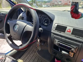 Skoda Fabia 1.4 16V (75) - 2900 € - 30848629 8 | Car24.bg Skoda Fabia 1.4 16V (75) - 2900 € - 30848629 8