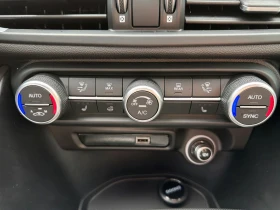 Alfa Romeo Giulia COMPETIZIONE/Q4/280HP/CAM/906z | Auto.bg — изображение 15 Alfa Romeo Giulia COMPETIZIONE/Q4/280HP/CAM/906z | Auto.bg — изображение 15