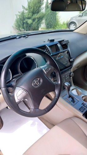 Обява за продажба на Toyota Highlander 3.5 чист бензин ~32 900 лв. - изображение 1