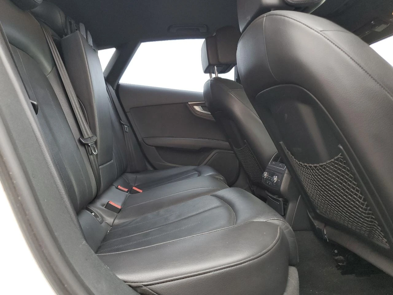 Audi A7 PREMIUM + / S-LINE - изображение 10 | Auto.bg Audi A7 PREMIUM + / S-LINE - изображение 10