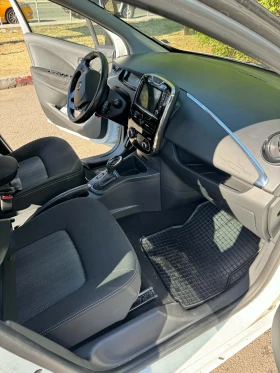 Renault Zoe undefined | Auto.bg — изображение 5 Renault Zoe undefined | Auto.bg — изображение 5