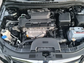 Hyundai I30 2.0i 16V 142p.s SWISS | Auto.bg — изображение 16 Hyundai I30 2.0i 16V 142p.s SWISS | Auto.bg — изображение 16