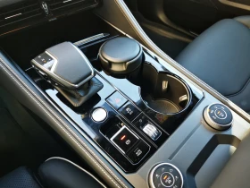 VW Touareg Elegance PA 3.0 V6 TDI SCR 4MOT | Mobile.bg — малка снимка 10