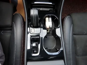 Volvo XC40 T4 R-Design | Auto.bg — изображение 10 Volvo XC40 T4 R-Design | Auto.bg — изображение 10