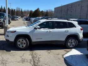 Jeep Cherokee * High Altitude * CARFAX * ПАНО * KEYLESS - 8950 € / 17504.68 лв. - 99086830 2 | Car24.bg Jeep Cherokee * High Altitude * CARFAX * ПАНО * KEYLESS - 8950 € / 17504.68 лв. - 99086830 2