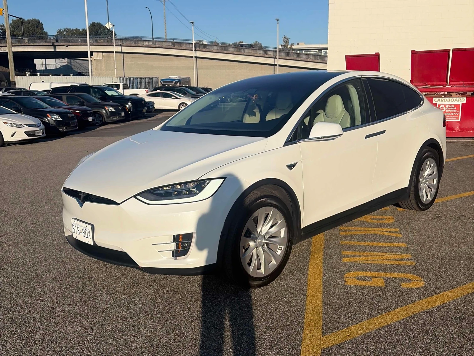 Tesla Model X AWD * CARFAX * АВТОКРЕДИТ * | Auto.bg — изображение 1 Tesla Model X AWD * CARFAX * АВТОКРЕДИТ * | Auto.bg — изображение 1