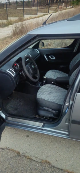 Skoda Roomster | Mobile.bg — малка снимка 7