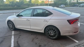 Skoda Octavia 2.0TDI 2023г - 15500 € - 45632838 8 | Car24.bg Skoda Octavia 2.0TDI 2023г - 15500 € - 45632838 8
