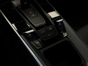 Porsche 911 Turbo Sport Chrono* Pano* Обдухване* BOSE - 289000 лв. / 147763.35 € - 37055119 12 | Car24.bg Porsche 911 Turbo Sport Chrono* Pano* Обдухване* BOSE - 289000 лв. / 147763.35 € - 37055119 12