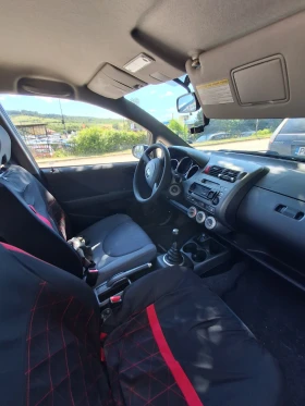 Honda Jazz undefined | Auto.bg — изображение 7 Honda Jazz undefined | Auto.bg — изображение 7