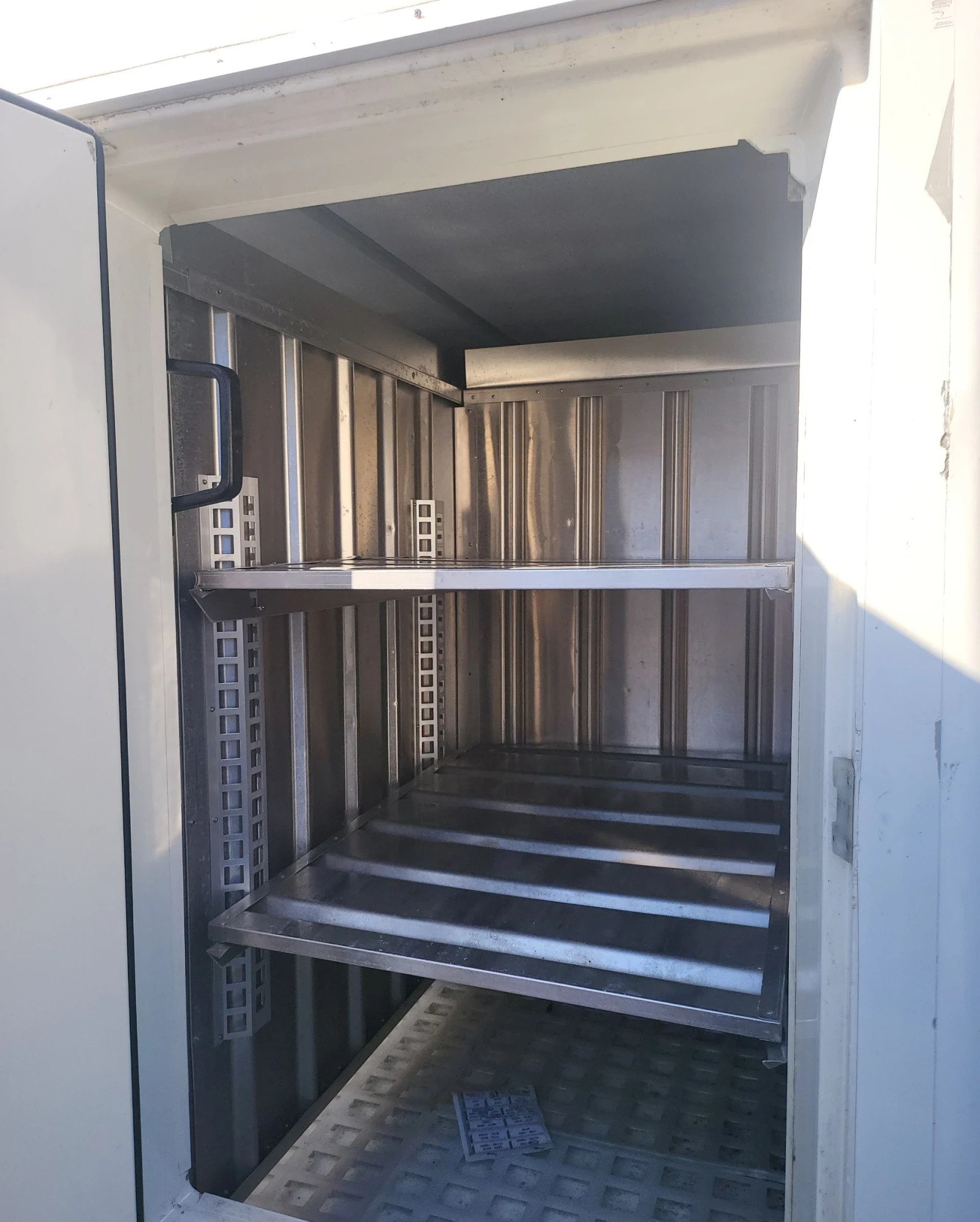 Iveco 35c13 Хладилен за сладолед-40  - изображение 7 | Auto.bg Iveco 35c13 Хладилен за сладолед-40  - изображение 7