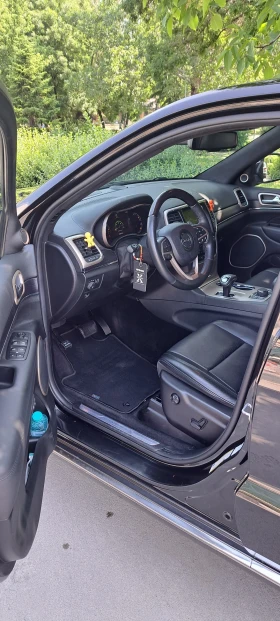 Jeep Grand cherokee 5.7 HEMI - 22022 € / 43071.29 лв. - 54038218 10 | Car24.bg Jeep Grand cherokee 5.7 HEMI - 22022 € / 43071.29 лв. - 54038218 10