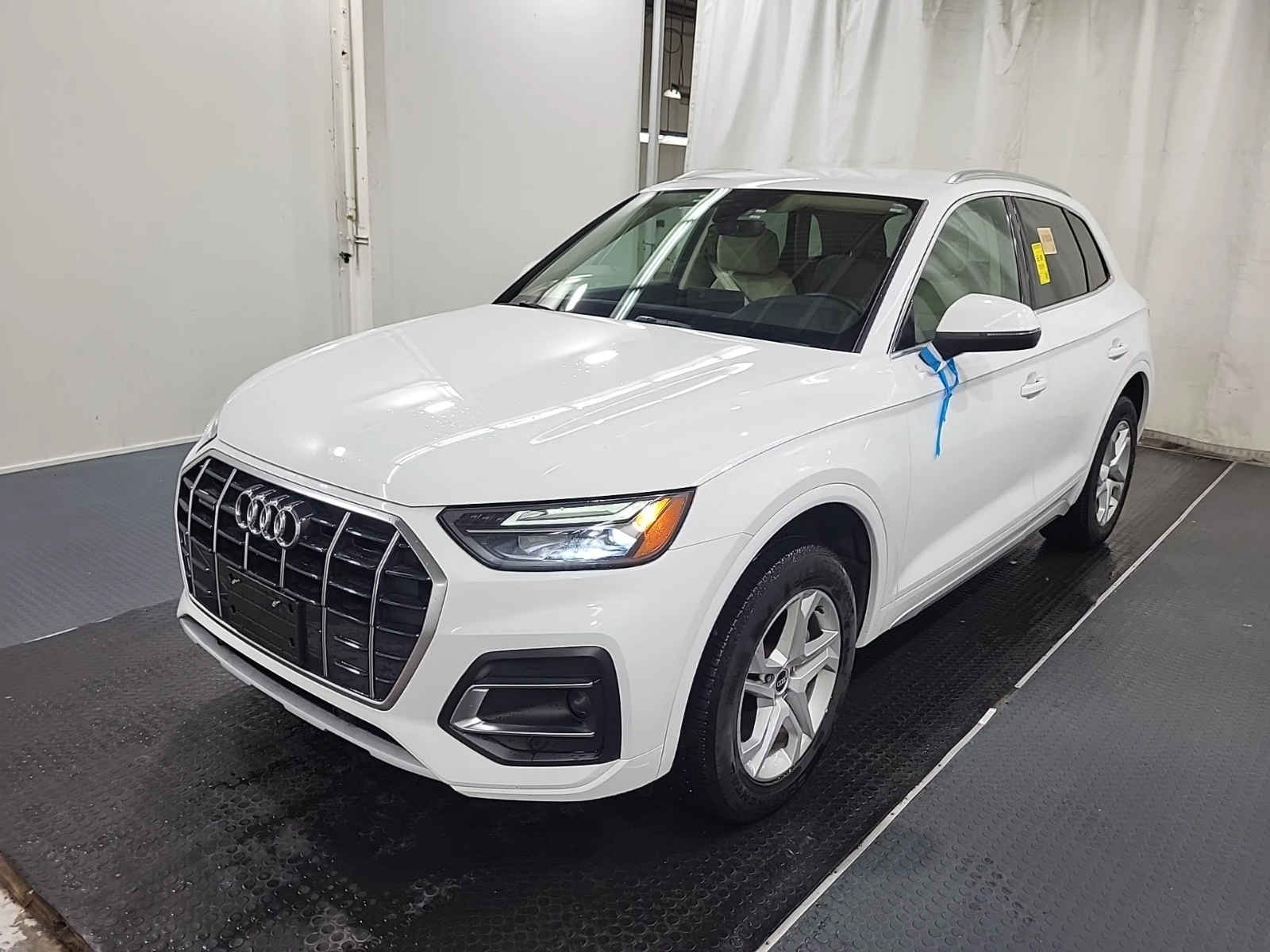 Audi Q5 45 Tfsi Quattro Komfort | Auto.bg — изображение 1 Audi Q5 45 Tfsi Quattro Komfort | Auto.bg — изображение 1