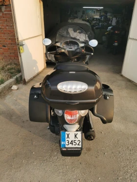 Aprilia Scarabeo Макси скутер | Auto.bg — изображение 3 Aprilia Scarabeo Макси скутер | Auto.bg — изображение 3