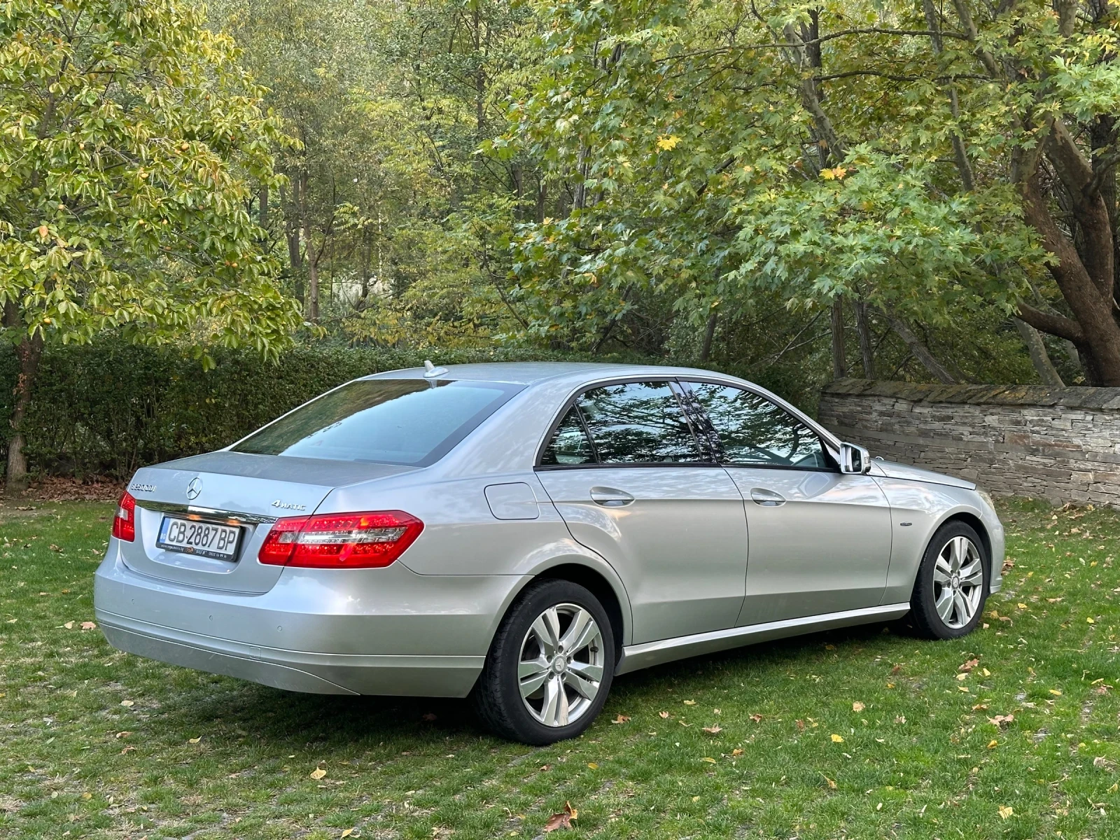 Mercedes-Benz E 250 4 MATIC - изображение 4 | Auto.bg Mercedes-Benz E 250 4 MATIC - изображение 4