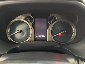 Toyota Land cruiser 2.8 D - 7 SEATS/ FULL OPTIONAL/ SERVICE HISTORY - 89900 лв. / 45965.14 € - 90374167 13 | Car24.bg Toyota Land cruiser 2.8 D - 7 SEATS/ FULL OPTIONAL/ SERVICE HISTORY - 89900 лв. / 45965.14 € - 90374167 13