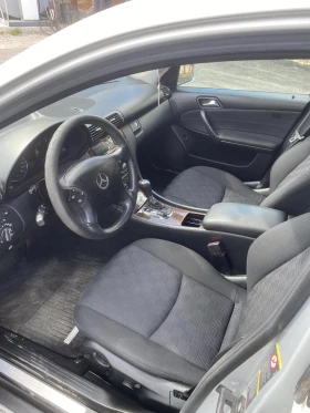 Mercedes-Benz C 220 C220 - 3200 € / 6258.66 лв. - 26181486 8 | Car24.bg Mercedes-Benz C 220 C220 - 3200 € / 6258.66 лв. - 26181486 8