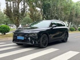 Xpeng G9 AWD 93.1kWh Performance Black Edition