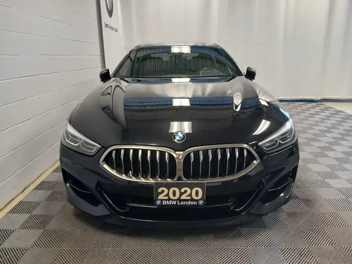 BMW 850 M850/CARBON PACKAGE/LANE ASSIST/PARKING ASSIST - изображение 2 | Auto.bg BMW 850 M850/CARBON PACKAGE/LANE ASSIST/PARKING ASSIST - изображение 2