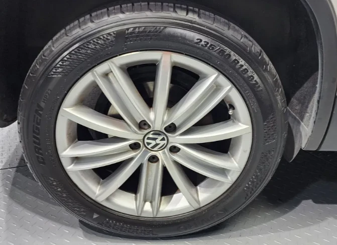 VW Tiguan 2.0 TDI Quattro - изображение 5 | Auto.bg VW Tiguan 2.0 TDI Quattro - изображение 5