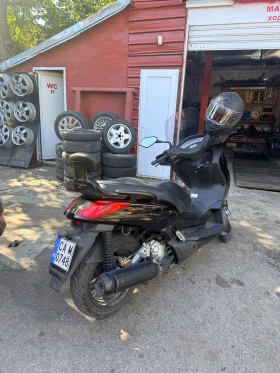 Yamaha X-max 250 | Auto.bg — изображение 4 Yamaha X-max 250 | Auto.bg — изображение 4