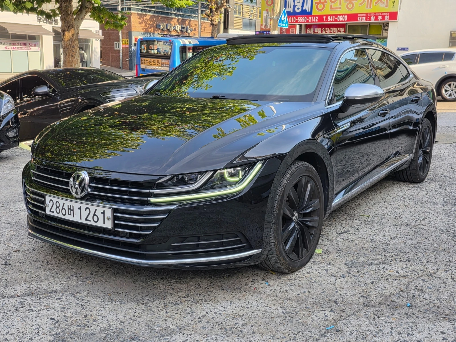 VW Arteon 2.0TDI PRESTIGE * FULL MAX* | Auto.bg — изображение 1 VW Arteon 2.0TDI PRESTIGE * FULL MAX* | Auto.bg — изображение 1