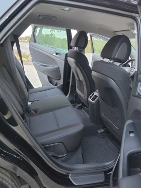 Hyundai Tucson 1.7CRDI* Navi* Camera | Auto.bg — изображение 12 Hyundai Tucson 1.7CRDI* Navi* Camera | Auto.bg — изображение 12