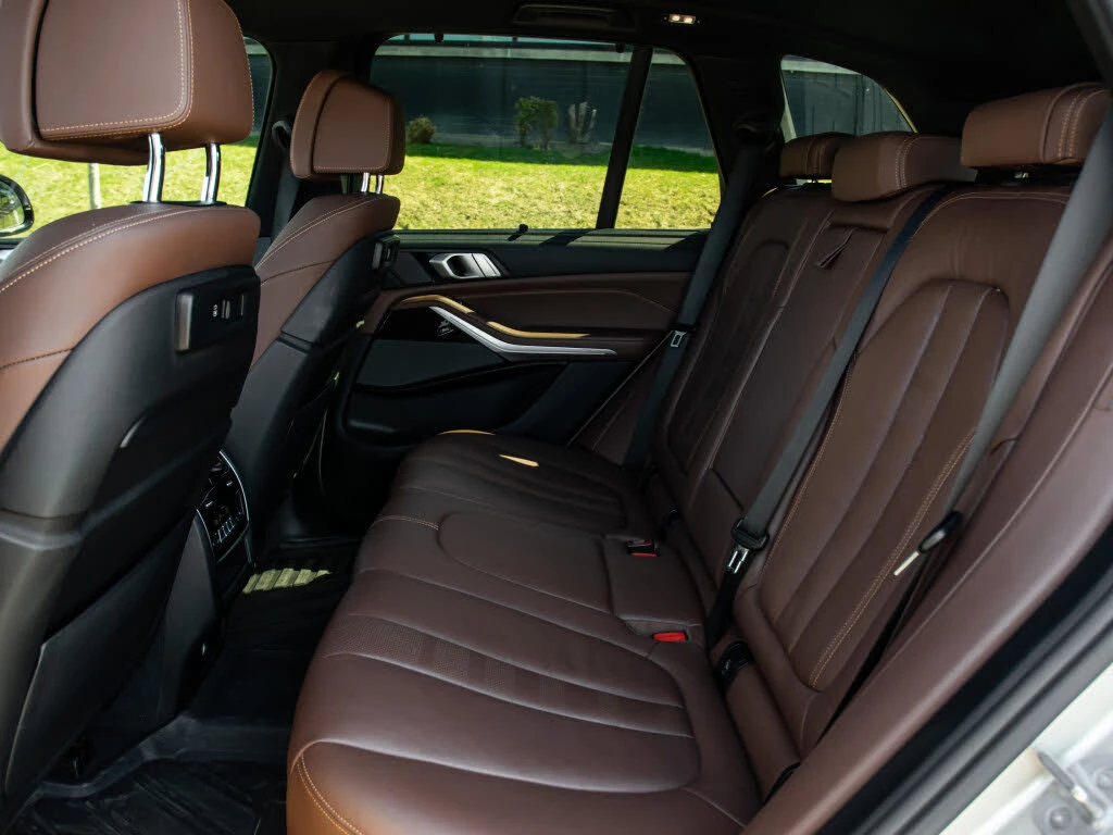 BMW X5 XDRIVE 40I * MASSAGE * PANO * H&K * 360 * ПОДГРЕВ  - изображение 8 | Auto.bg BMW X5 XDRIVE 40I * MASSAGE * PANO * H&K * 360 * ПОДГРЕВ  - изображение 8