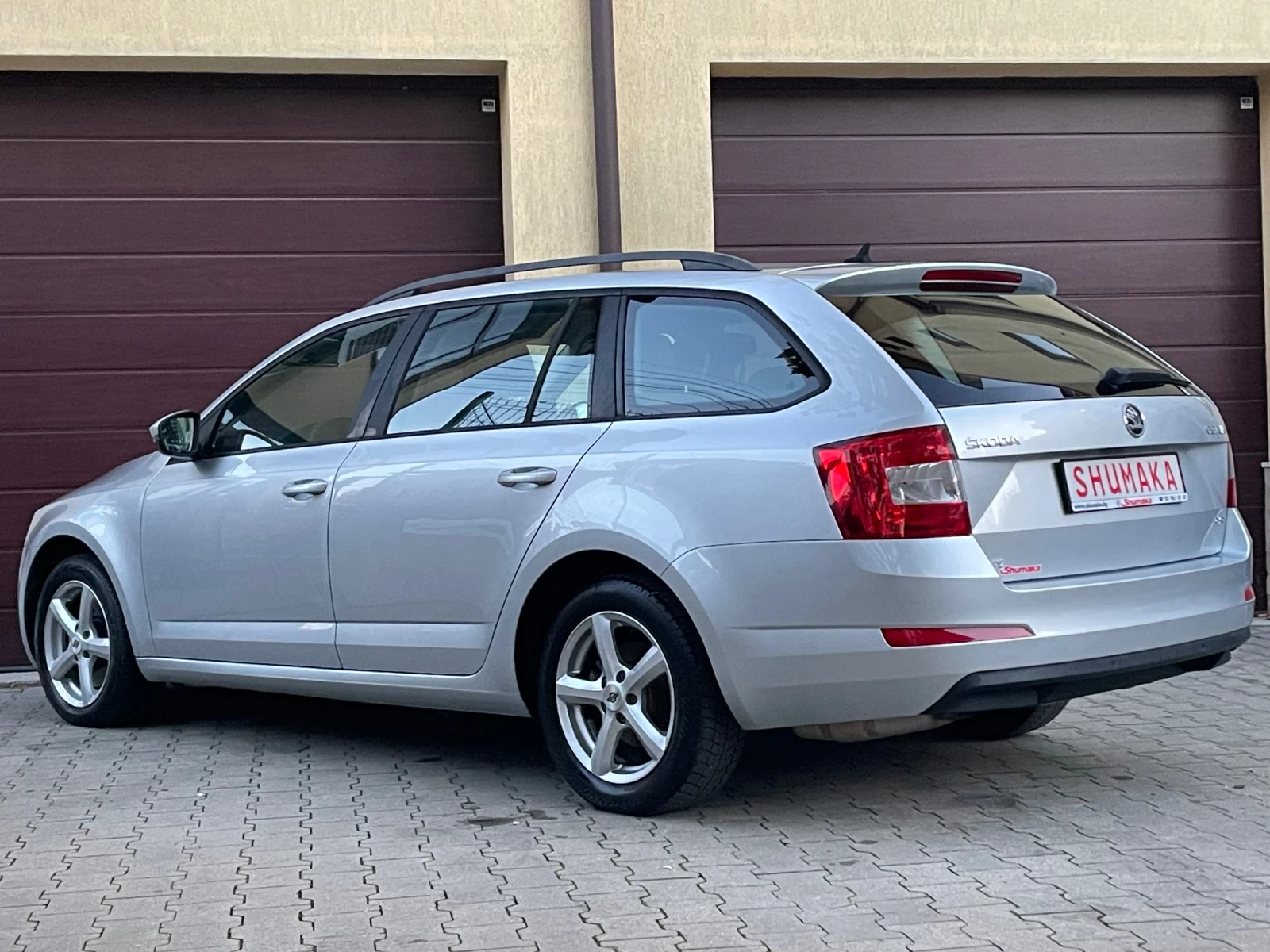 Skoda Octavia 4x4-2.0TDI-184ps - изображение 4 | Auto.bg Skoda Octavia 4x4-2.0TDI-184ps - изображение 4