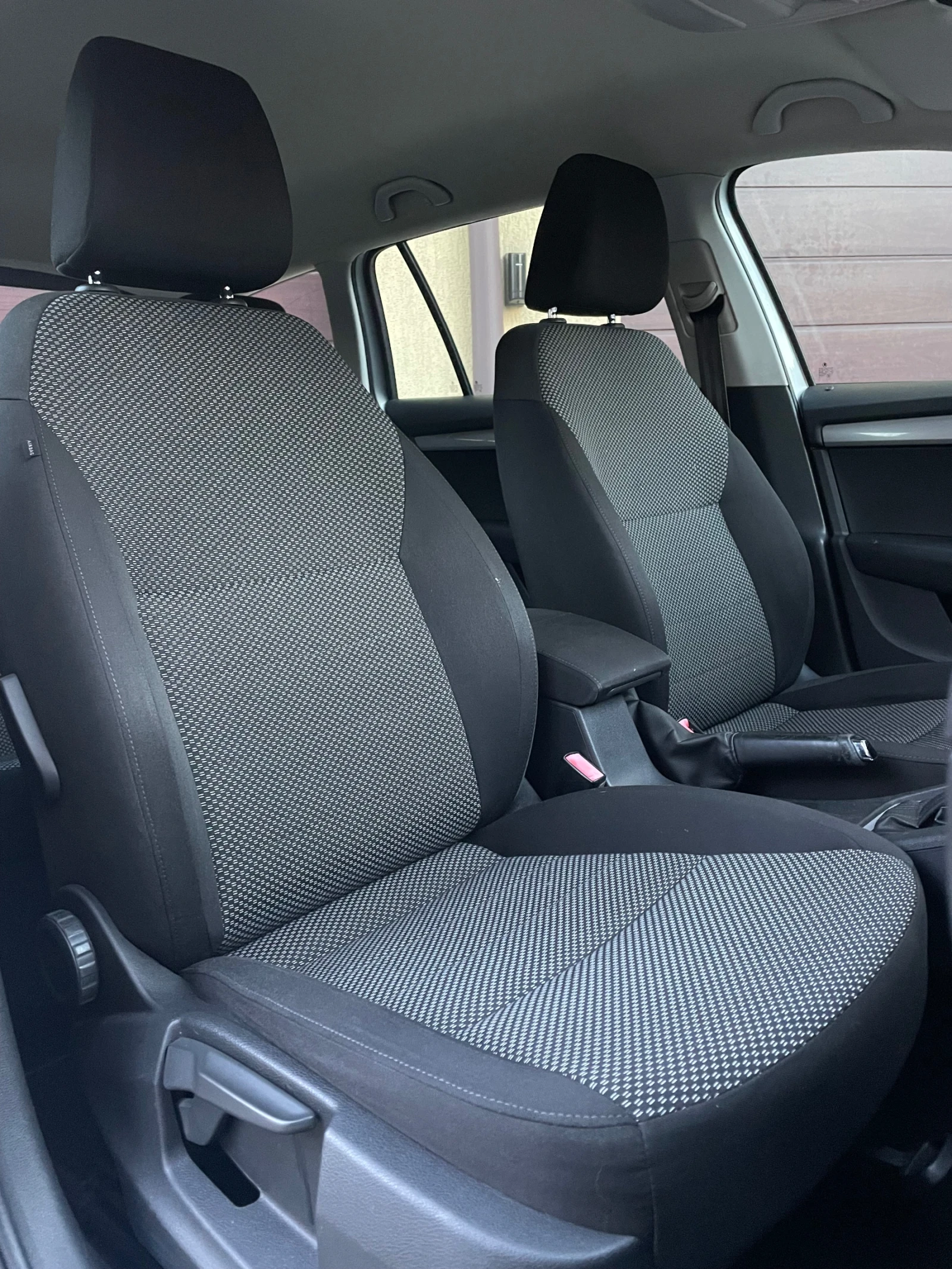 Skoda Octavia 4x4-2.0TDI-184ps - изображение 10 | Auto.bg Skoda Octavia 4x4-2.0TDI-184ps - изображение 10