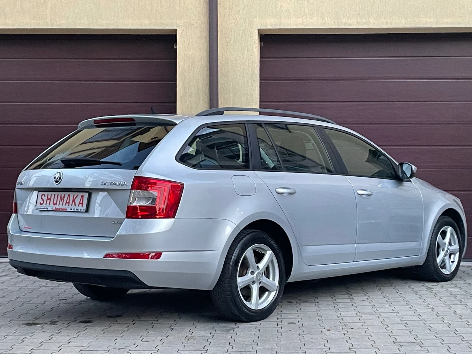 Skoda Octavia 4x4-2.0TDI-184ps - изображение 6 | Auto.bg Skoda Octavia 4x4-2.0TDI-184ps - изображение 6