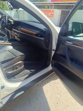 BMW X5 50i * ДВИГАТЕЛ НА 5К КМ СЛЕД ОСНОВЕН РЕМОНТ * - 14999 € - 66602174 12 | Car24.bg BMW X5 50i * ДВИГАТЕЛ НА 5К КМ СЛЕД ОСНОВЕН РЕМОНТ * - 14999 € - 66602174 12