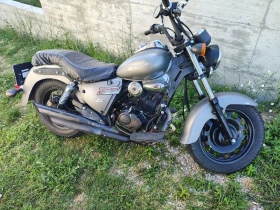 Keeway Superlight 125i
