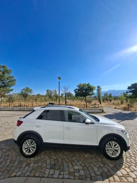 VW T-Roc - 11800 € - 45876975 2 | Car24.bg VW T-Roc - 11800 € - 45876975 2