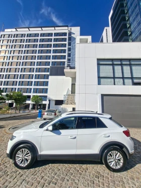VW T-Roc - 11800 € - 45876975 4 | Car24.bg VW T-Roc - 11800 € - 45876975 4