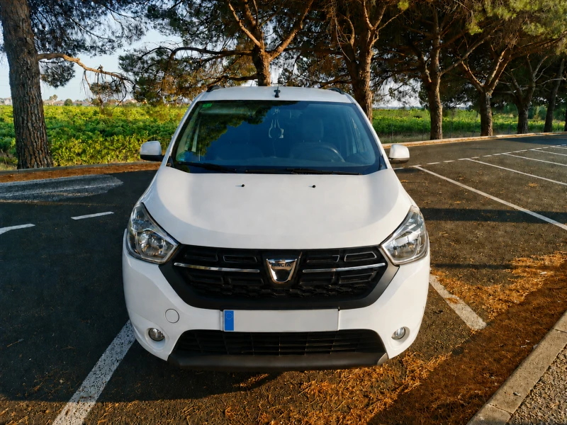 Dacia Lodgy 1.6(LPG) 7 места - 7300 € - 46726940 1 | Car24.bg Dacia Lodgy 1.6(LPG) 7 места - 7300 € - 46726940 1