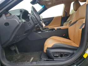 Lexus UX 2.5l Lury | Auto.bg — изображение 7 Lexus UX 2.5l Lury | Auto.bg — изображение 7